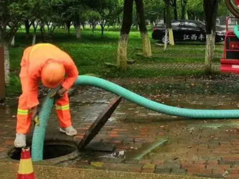 深圳市政管道疏通清理污水高压清洗龙华坂田清理化粪池