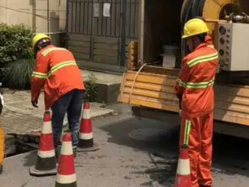 深圳市龙华区大型排污管高压疏通，河道清淤，沙井清理